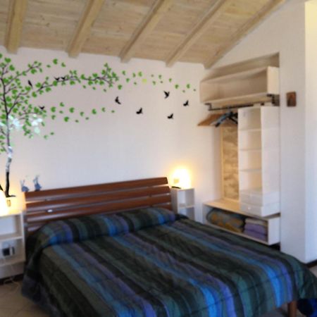 B&B La Casa Dei Frutti Di Bosco Garlasco Extérieur photo
