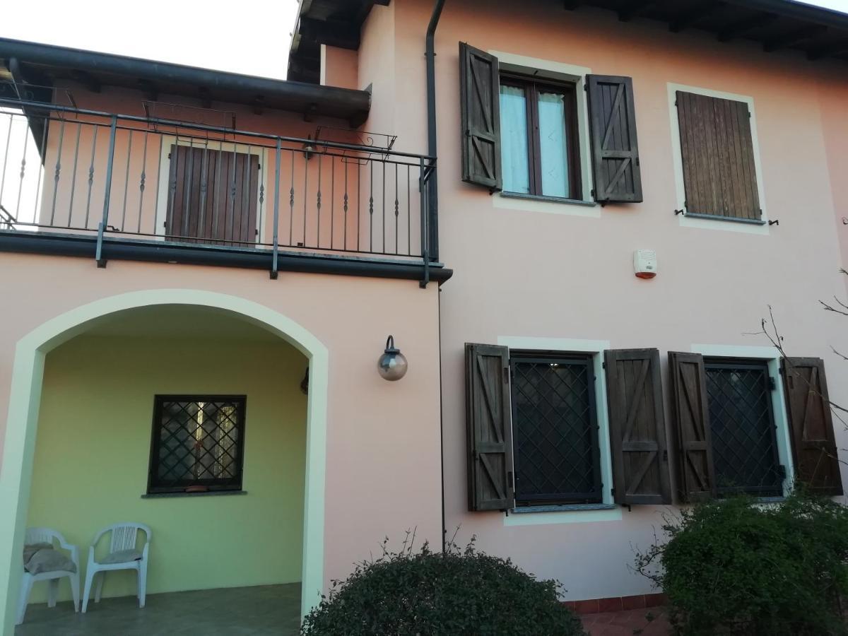 B&B La Casa Dei Frutti Di Bosco Garlasco Extérieur photo